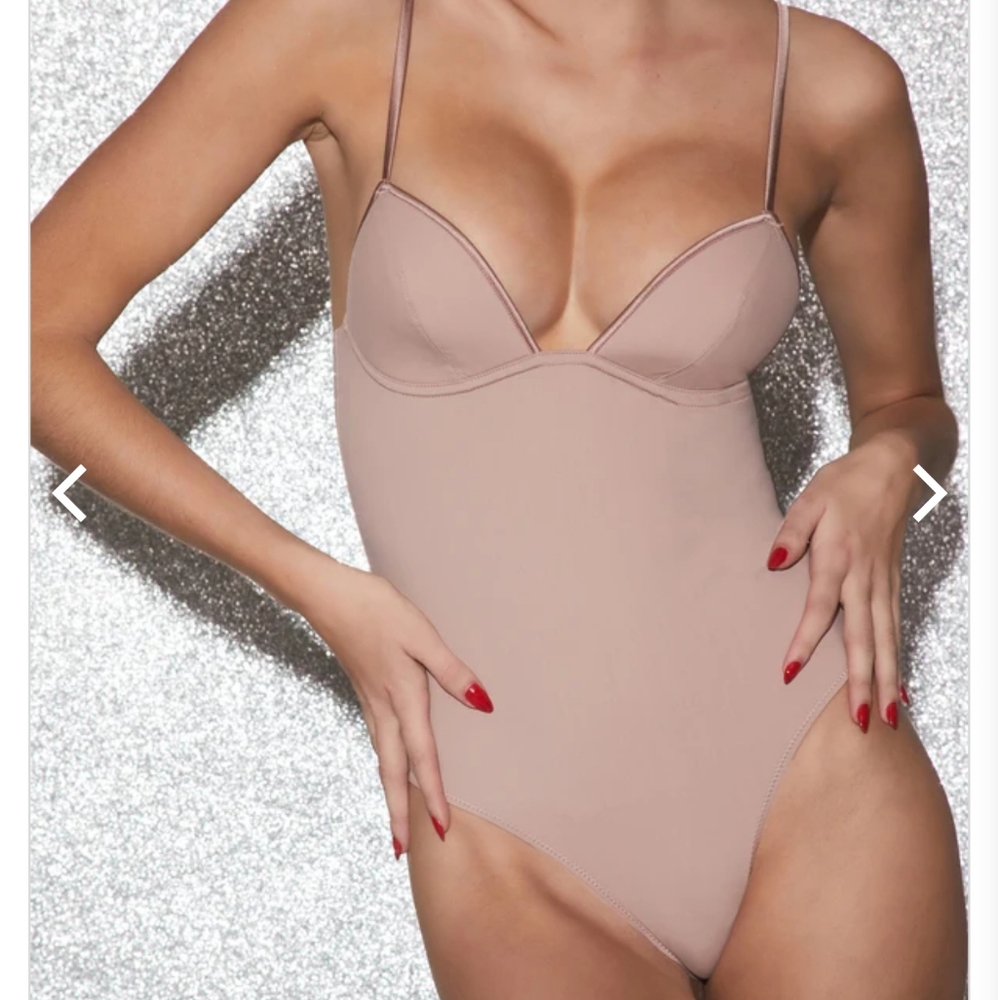 Fleur Du Mal Non Wire Cupped Bodysuit In Tan